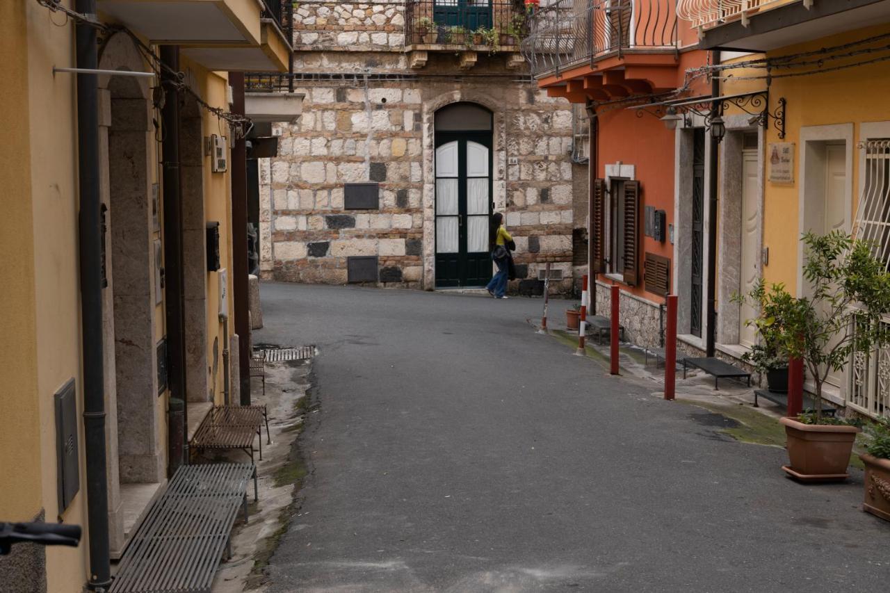 Amuni Taormina Lägenhet Exteriör bild